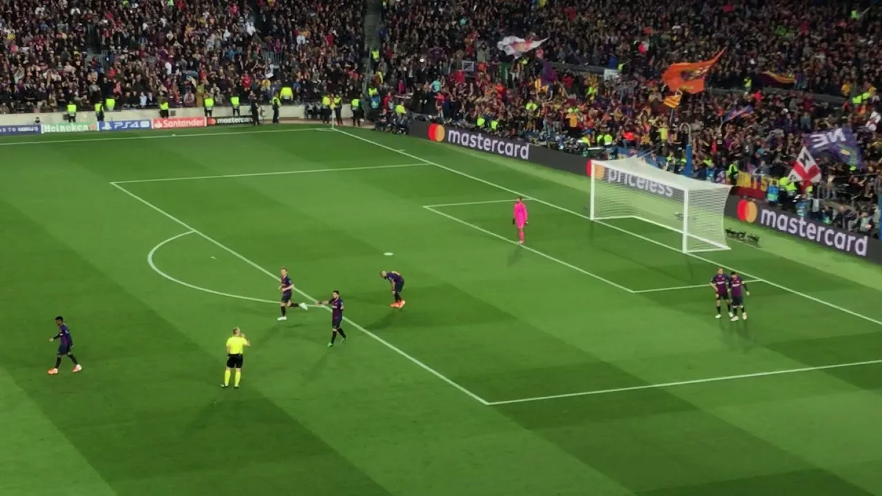 Leo Messi free kick goal in Champions League semi-final from
