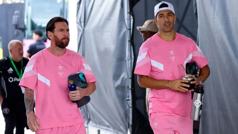 Lionel Messi et Luis Suarez ont présenté une nouvelle société dans le football