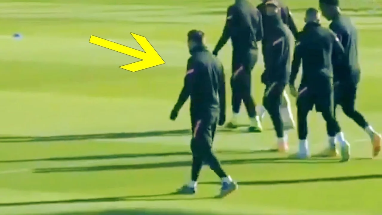 Lionel Messi Is ALONE – Heartbreaking Footage From Barcelona
