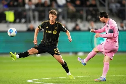 Nathan Ordaz Scores, LAFC Blanks Leo Messi et Inter Miami 1-0 en 1ère étape de la Coupe des champions de la CONCACAF