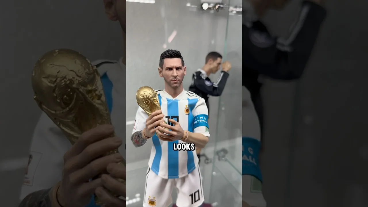 LIONEL MESSI FIGURE REVIEW 🐐 #messi #lionelmessi #football #soccer #barcelona #toys #actionfigures