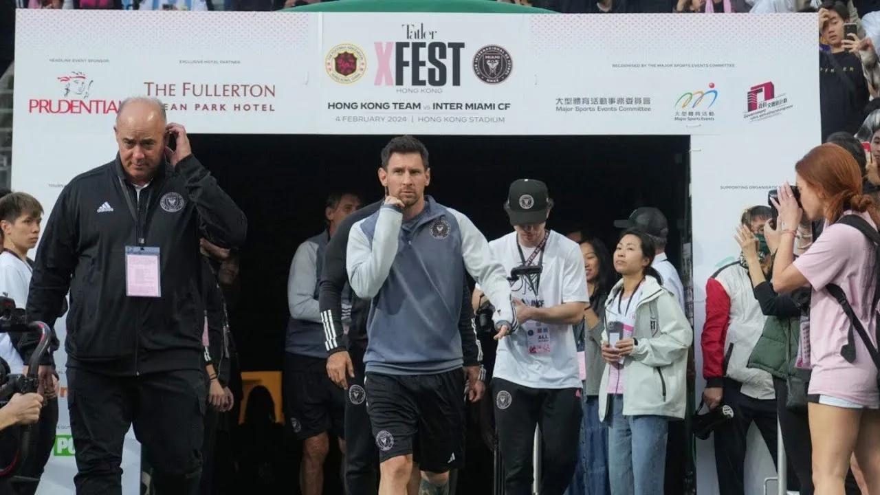 La folle folie de Messi à Hong Kong | incroyables fans de Messi