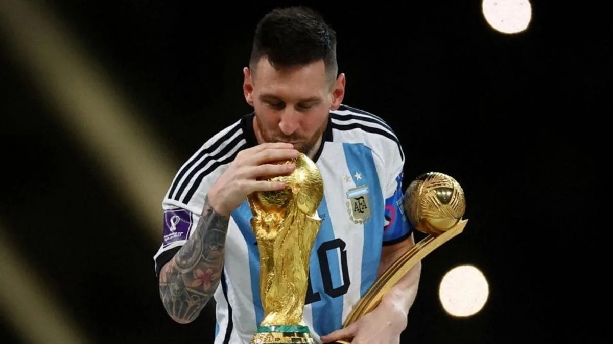 «Pour la postérité»: Lionel Messi choisit un objectif préféré à transformer en œuvre d’art pour la charité | Nouvelles de football