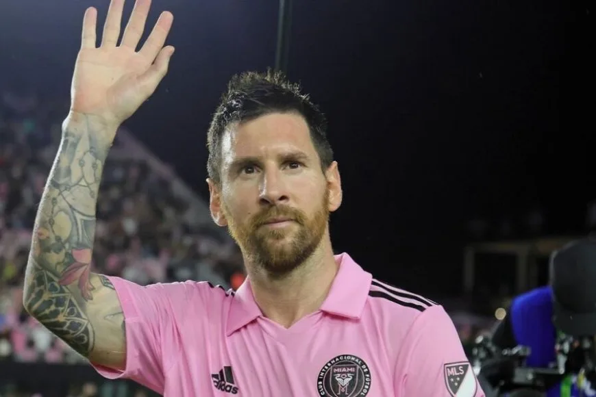 Avant le Mondial des clubs, Lionel Messi devient le premier joueur de l’histoire à …