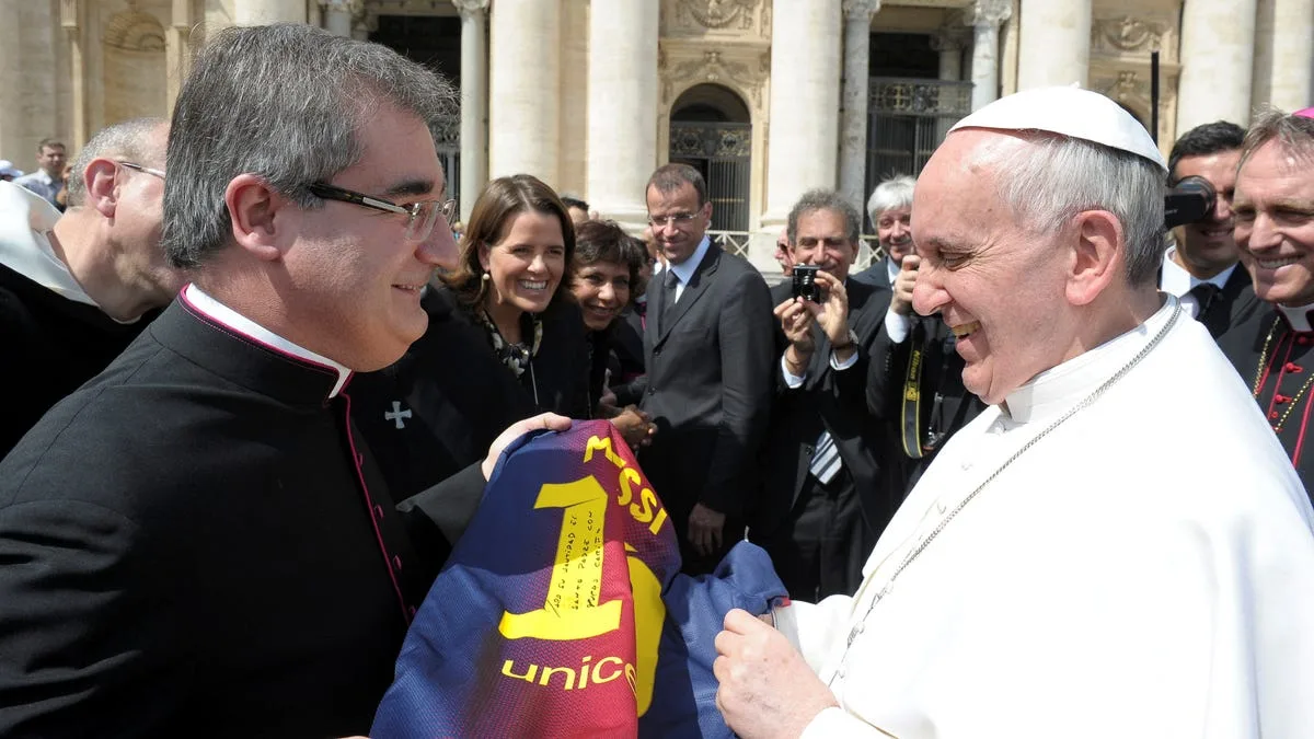 Lionel Messi rend hommage au pape François. Voici ce qu’il a dit
