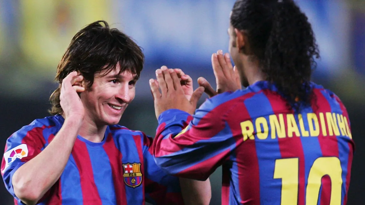 Ronaldinho a refusé de nommer Lionel Messi comme la chèvre et a affirmé que trois joueurs pourraient être encore meilleurs que lui