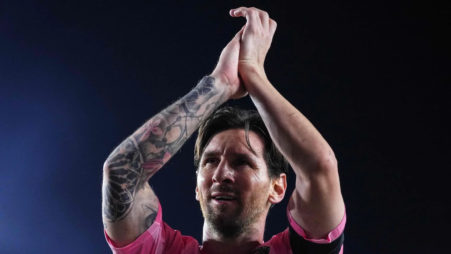 Lionel Messi fait le retour de la déclaration après deux minutes