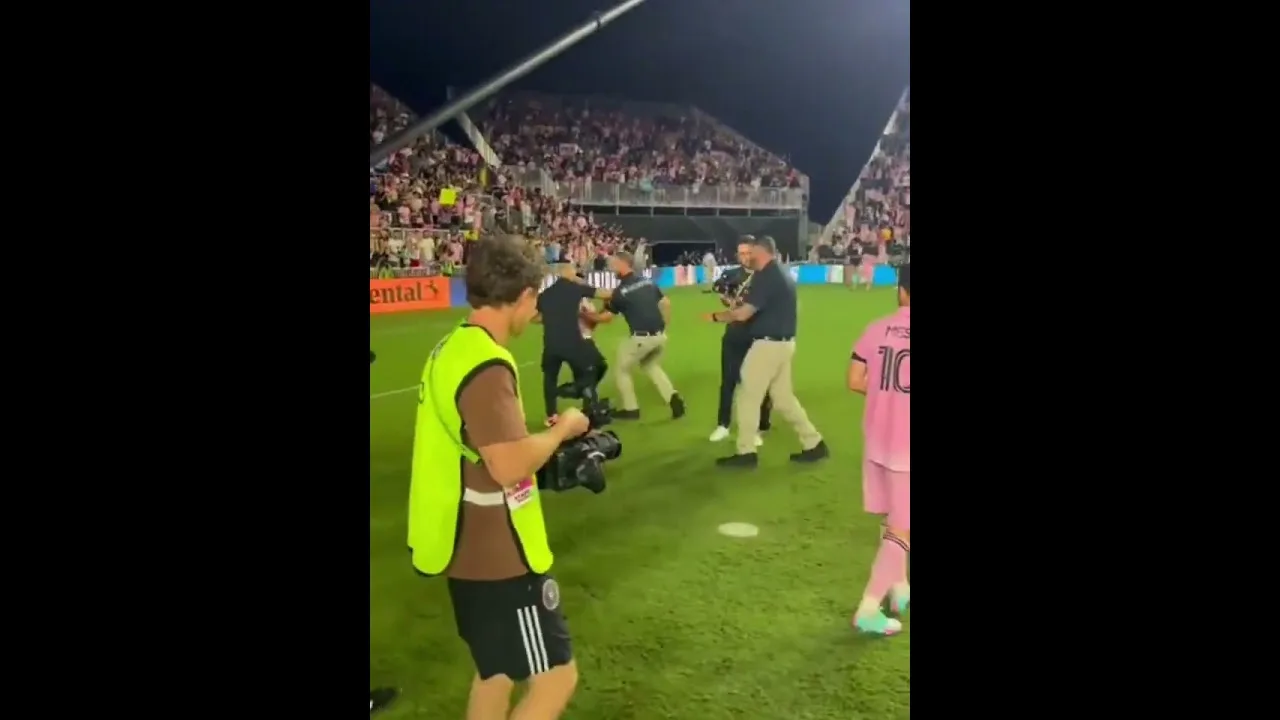Que gesto incrível do Leo Messi! 🥹