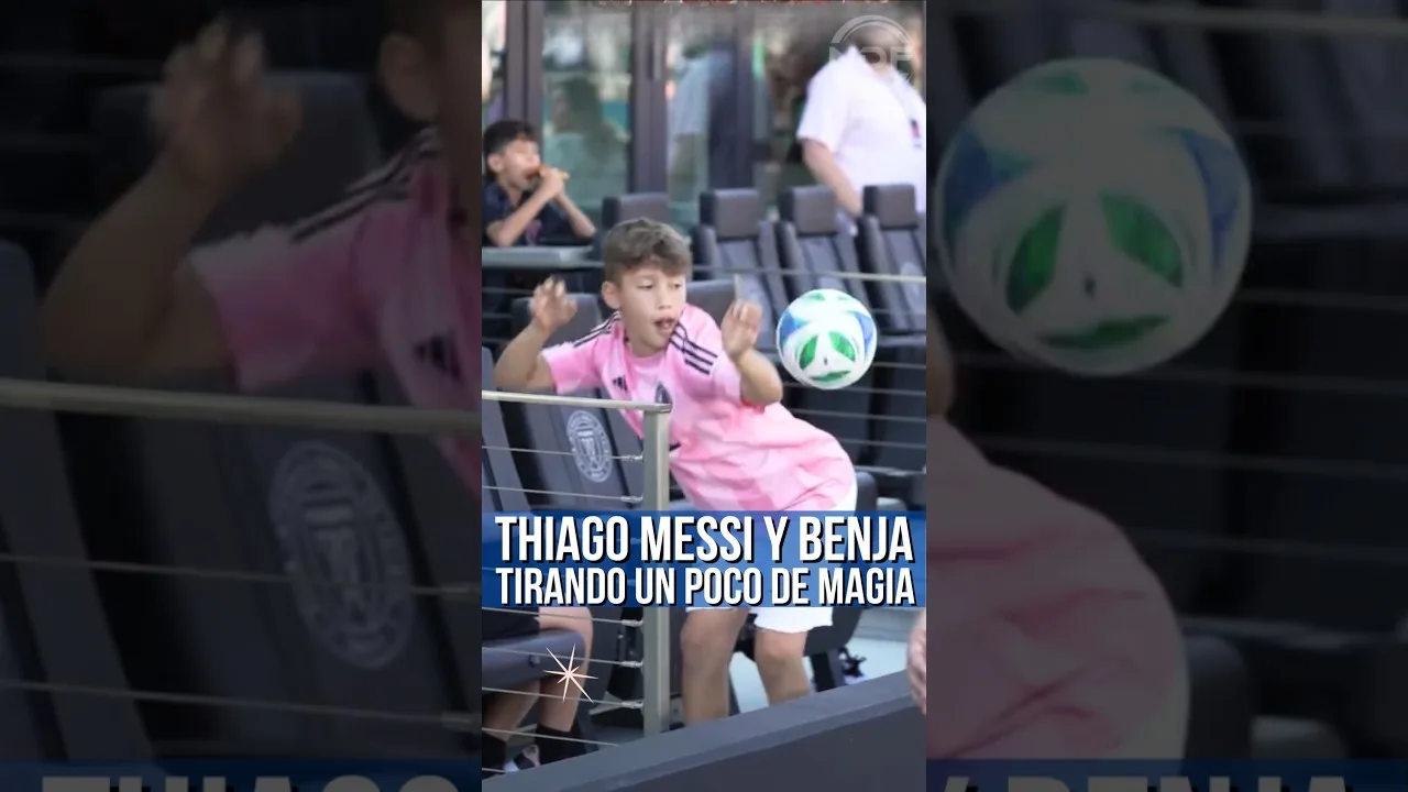 Thiago Messi et Benja Suarez tirant la magie avec le ballon 😱