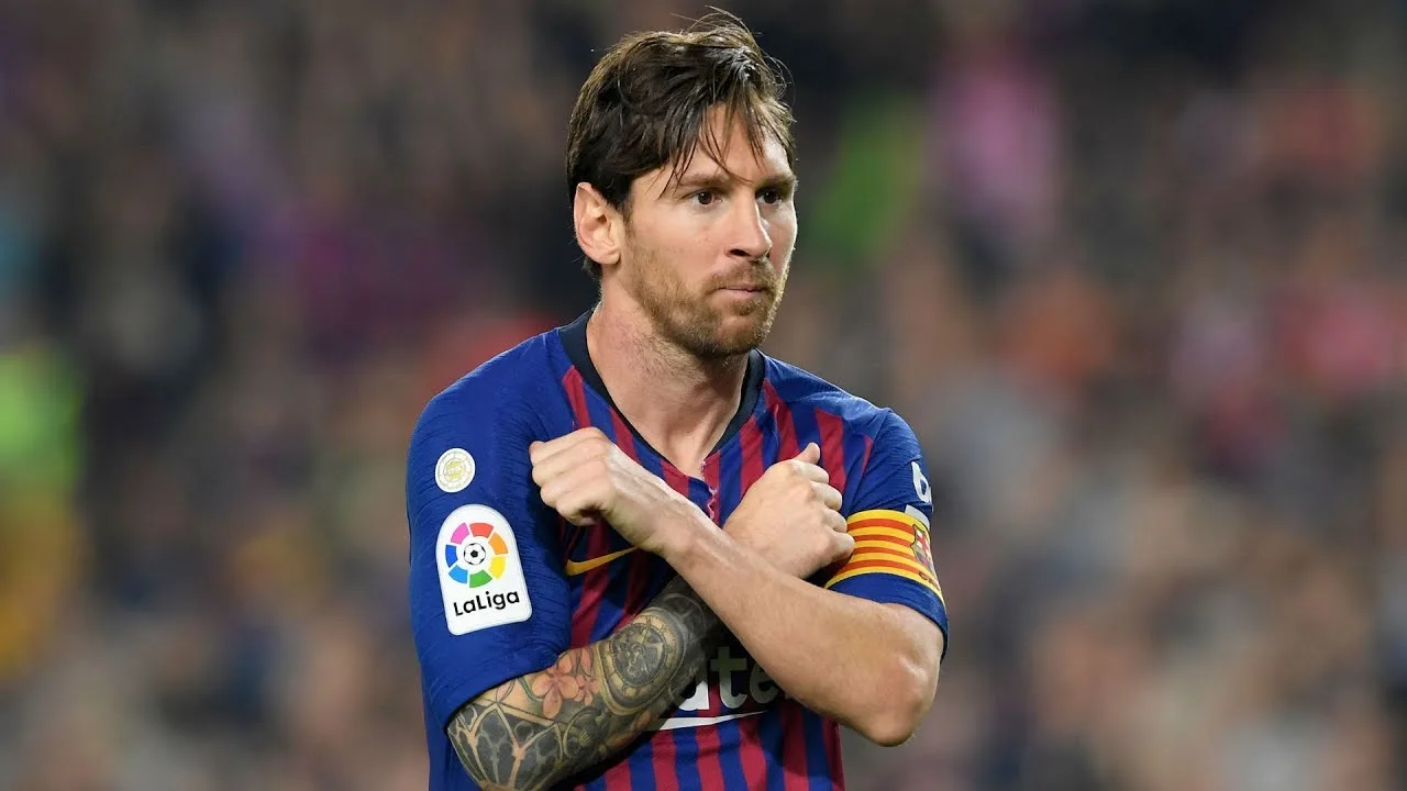 SPECTACULAR LEO MESSI GOAL VS LEGANES