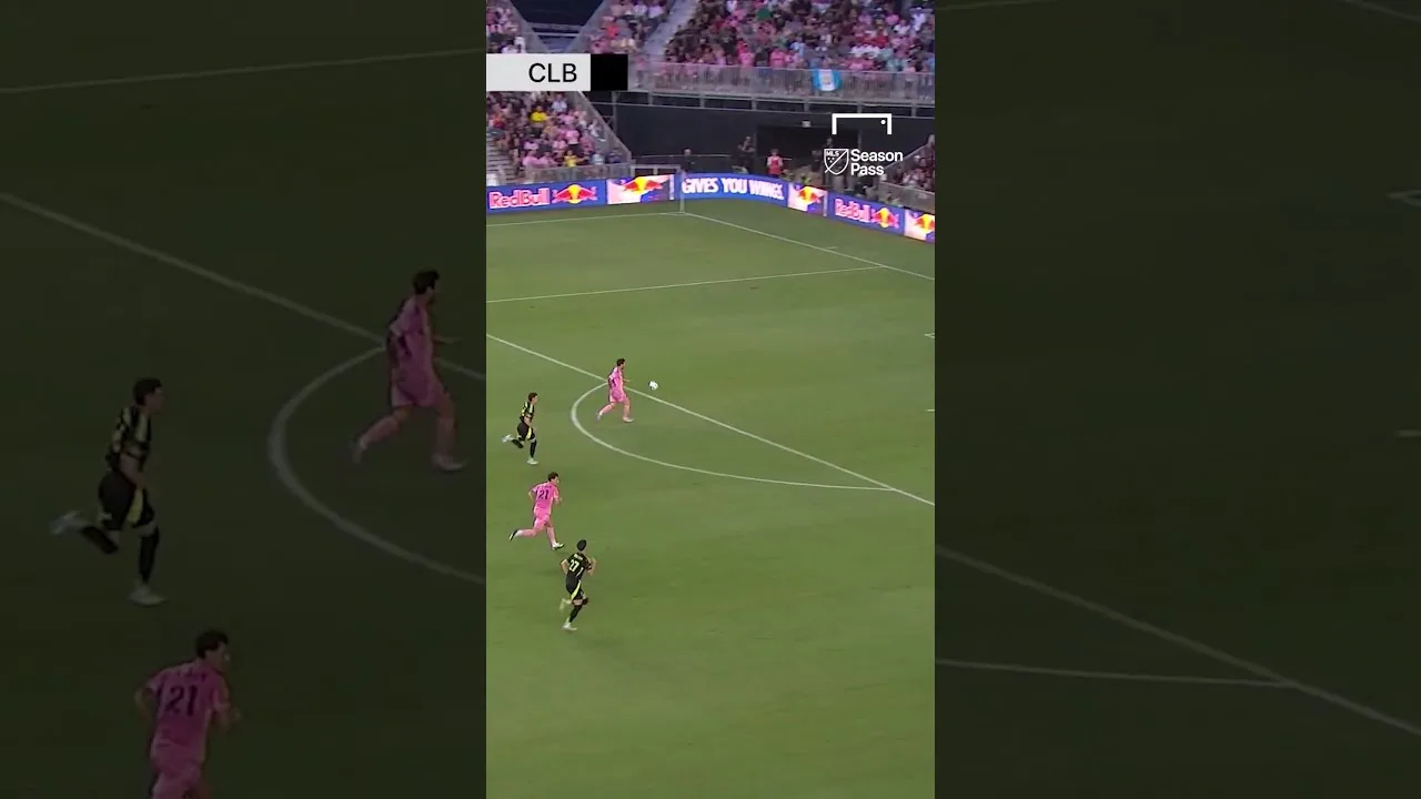 Lionel Messi frappe la finition glacée 🥶 #football #soccer #shorts