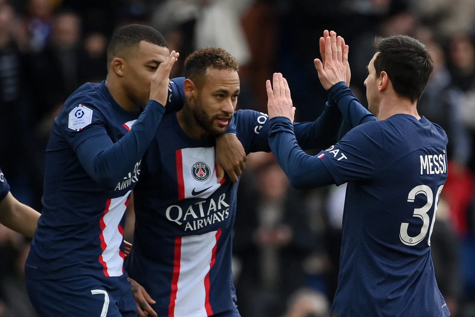 Il a joué une fois avec Lionel Messi et Neymar, mais la star de la «qualité» a rejoint Wolves pour une raison «cruciale»