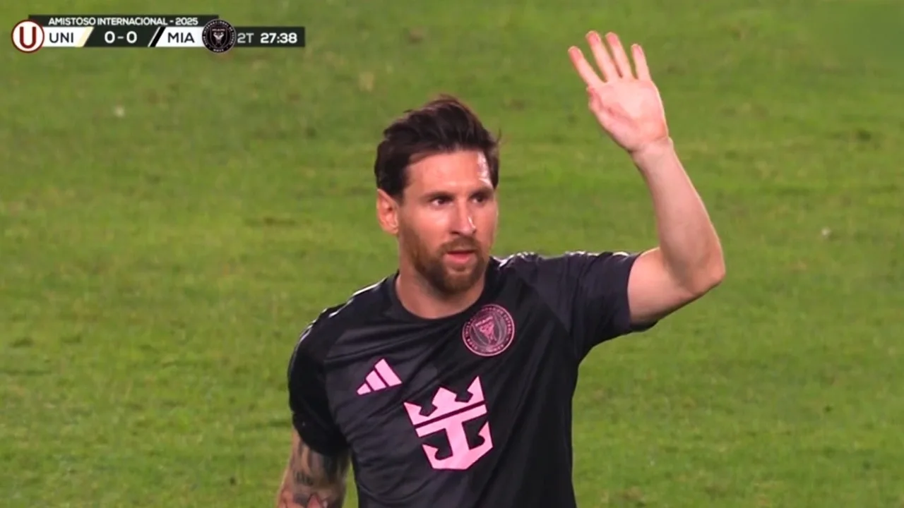 Lionel Messi vs University University 2025