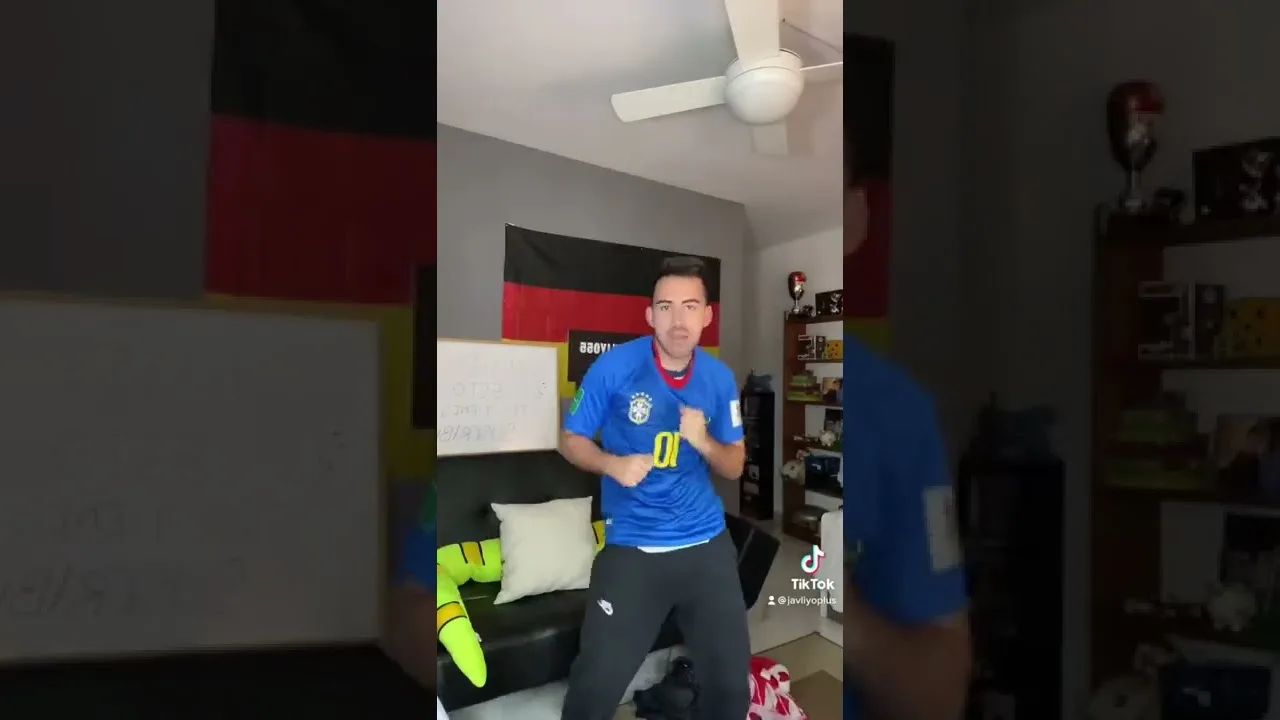 My name is Messi, Lucho, Neymar, Bicho, Kuni pa