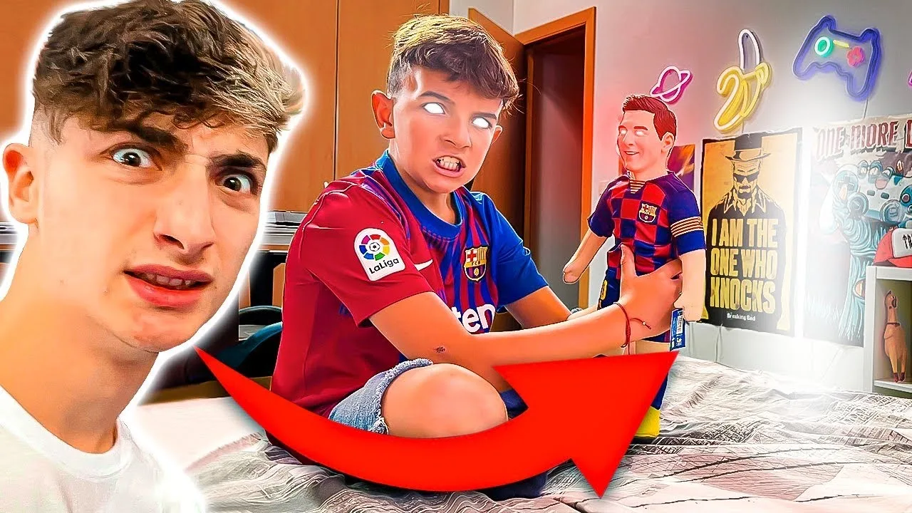 GRABO al NIÑO MESSI HABLANDO con el MUÑECO de MESSI