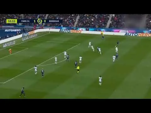 Lionel Messi booed by PSG fans and silenced them right after