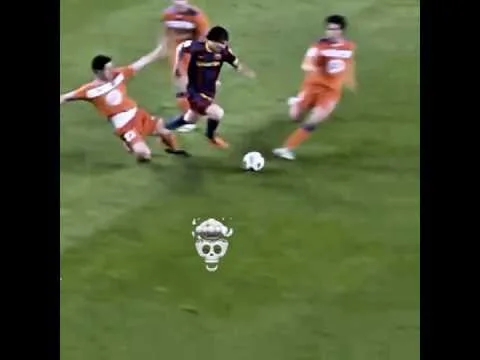 Messi skill goat 🐐#messi #football #barcelona #leomessi
