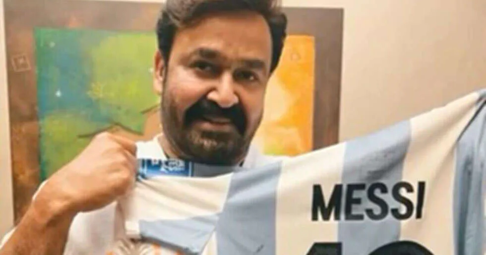 Mohanlal est ravi après avoir reçu un maillot dédicacé par Lionel Messi