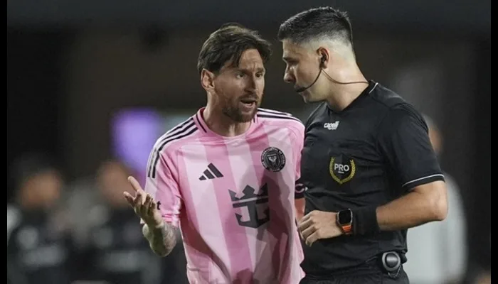 Lionel Messi condamné à une amende par MLS pour avoir saisi le cou de l’entraîneur de NYCFC