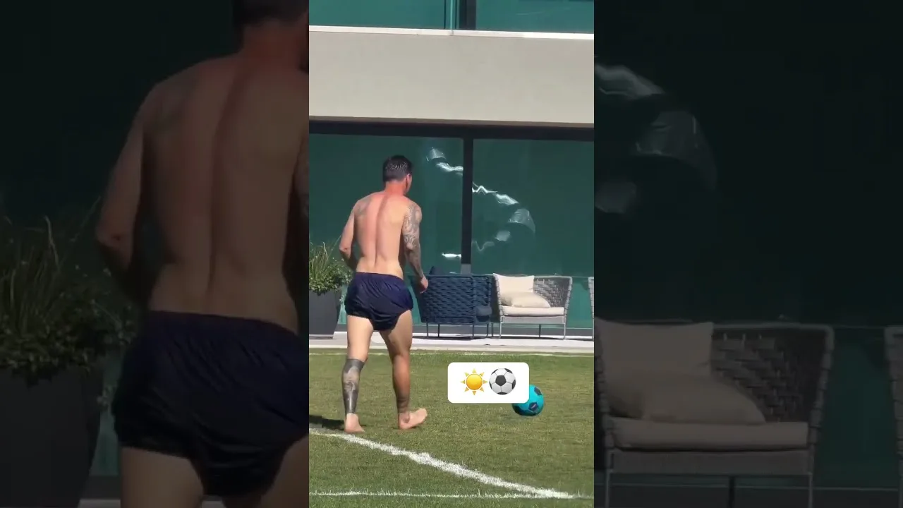 Nouvel An pareil Lionel Messi 😌 (via @antonelaroccuzzo/IG)