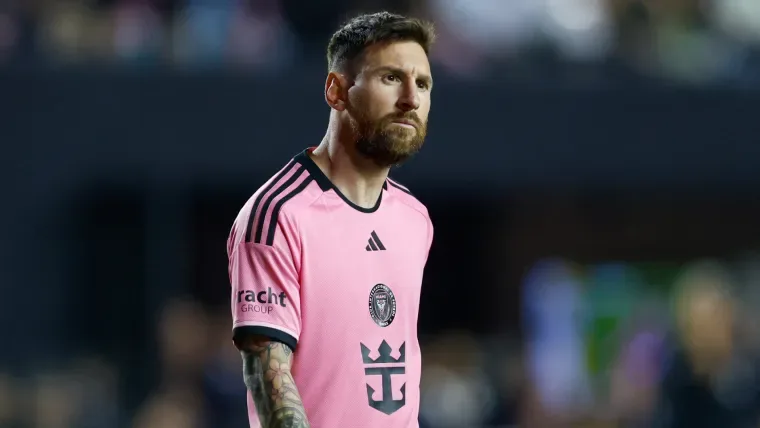 Lionel Messi exhorte MLS à examiner la «question des arbitres»