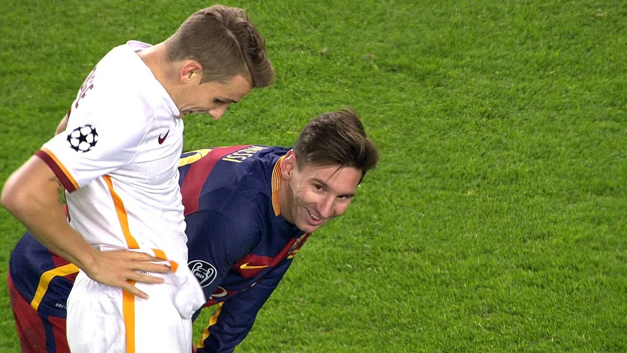 Lionel Messi vs AS Roma (Home) UCL 2015/16 – English