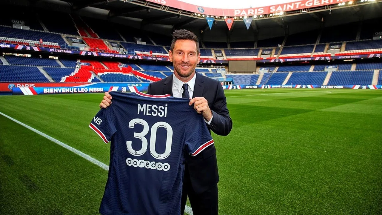 PRESENTACIÓN de MESSI en el PSG
