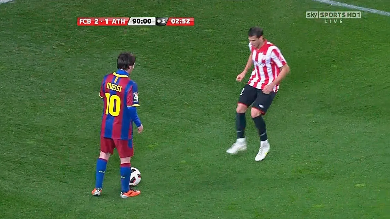 LIONEL MESSI 2010/11 👑 Meilleur du Monde : Dribbles, Courses, Buts et Passes HD