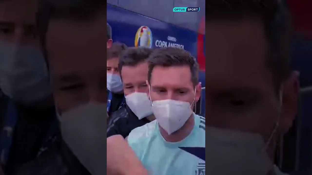 Lionel Messi signs a fan's amazing tattoo