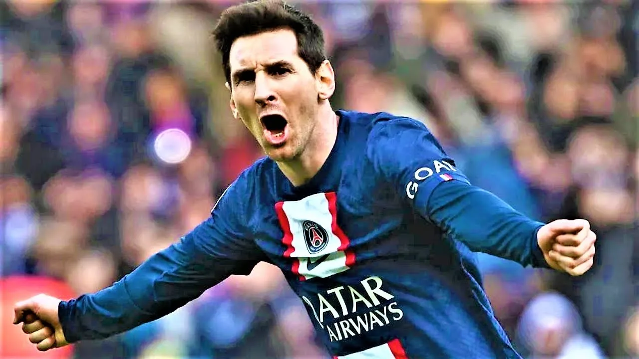 Lionel Messi – Amazing Last Minute Free Kick Goal vs Lille!