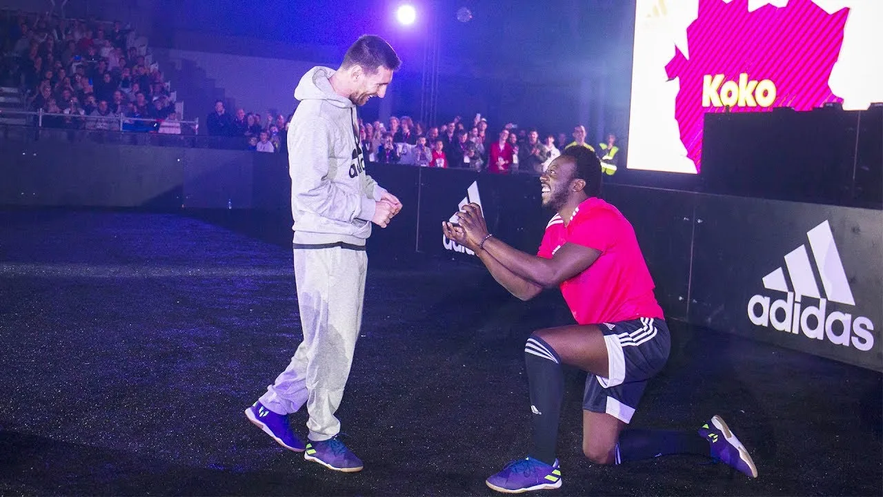LE PIDO MATRIMONIO A LEO MESSI