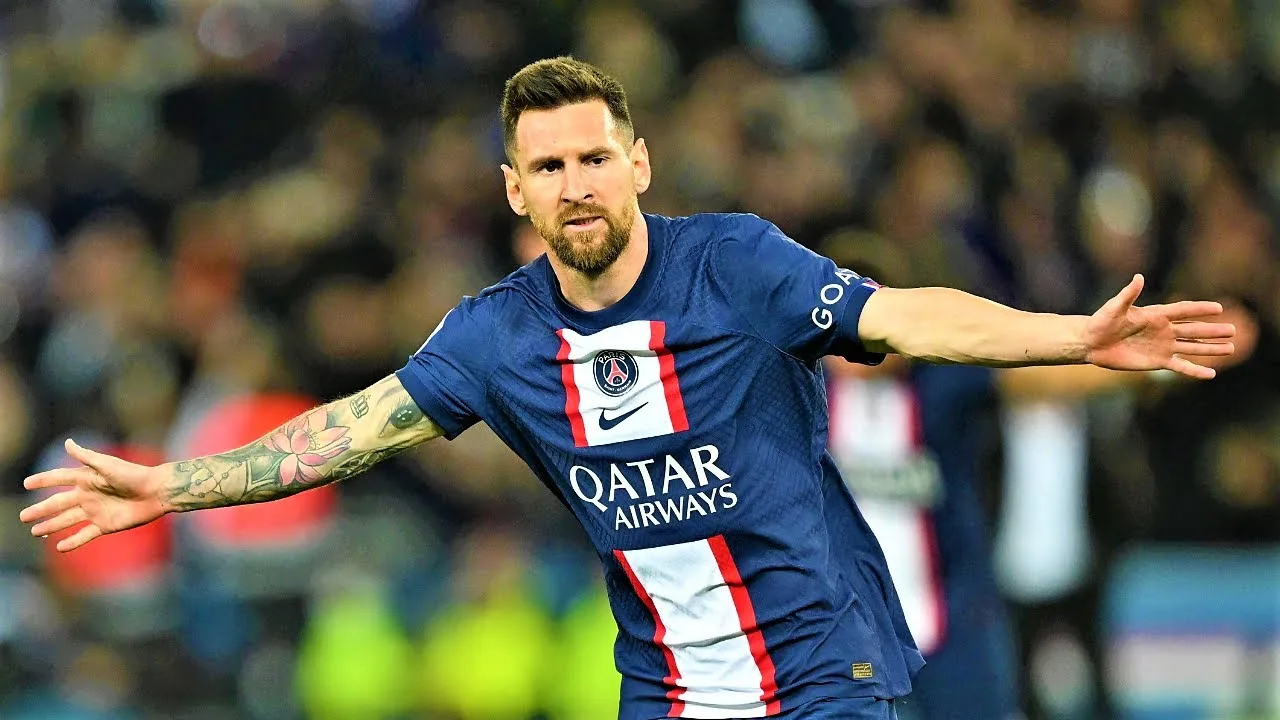 Lionel Messi Scores Only Beautiful Goals!