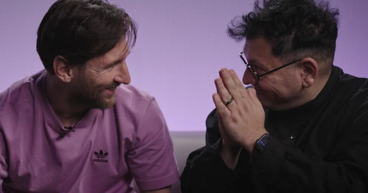 Refik Anadol pour collaborer avec Lionel Messi sur de nouvelles illustrations d’IA.