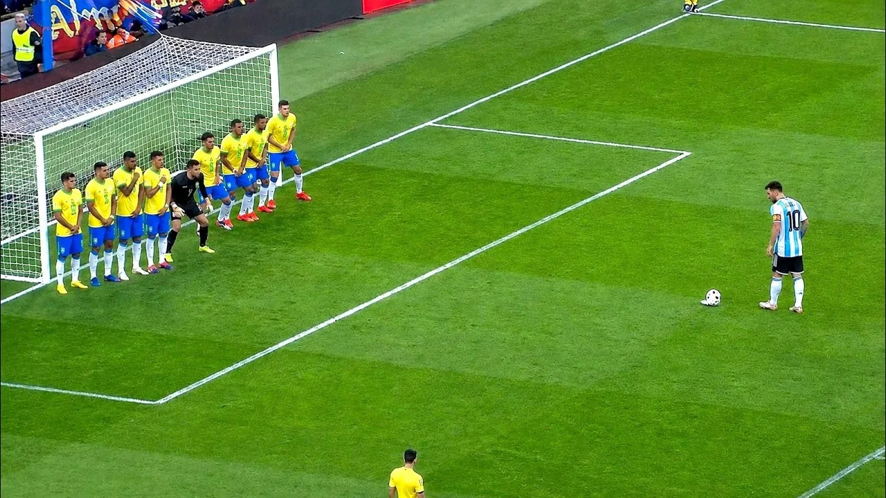 Des buts rares de Lionel Messi qui ont CHOQUÉ le monde