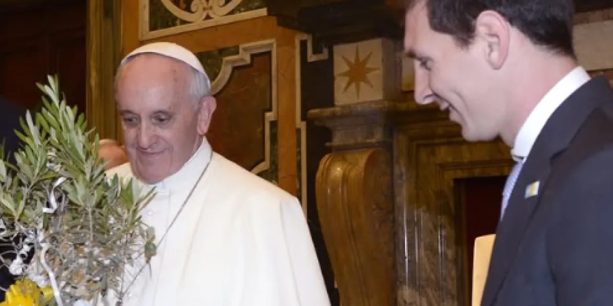 Hommage de Leo Messi au pape François