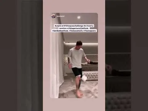Suarez accept toilet paper challenge from leo messi?
