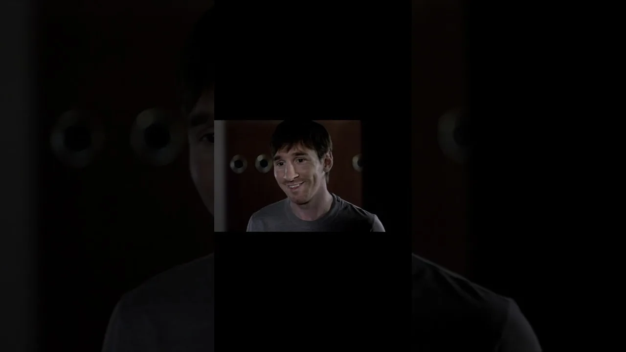 Publicité de Noël de Fifa 13 avec Leo Messi