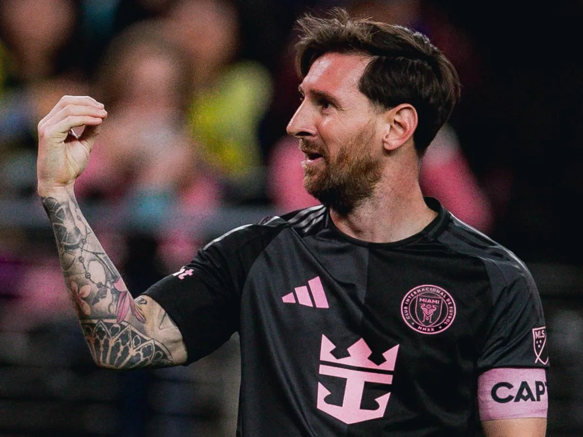 Un ancien footballeur mexicain a critiqué Lionel Messi pour ses gestes provocateurs envers les supporters de l’Amérique
