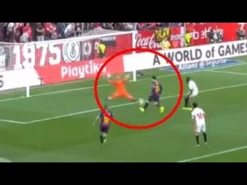 Hat trick de Leo Messi con un gol picadito sobre el