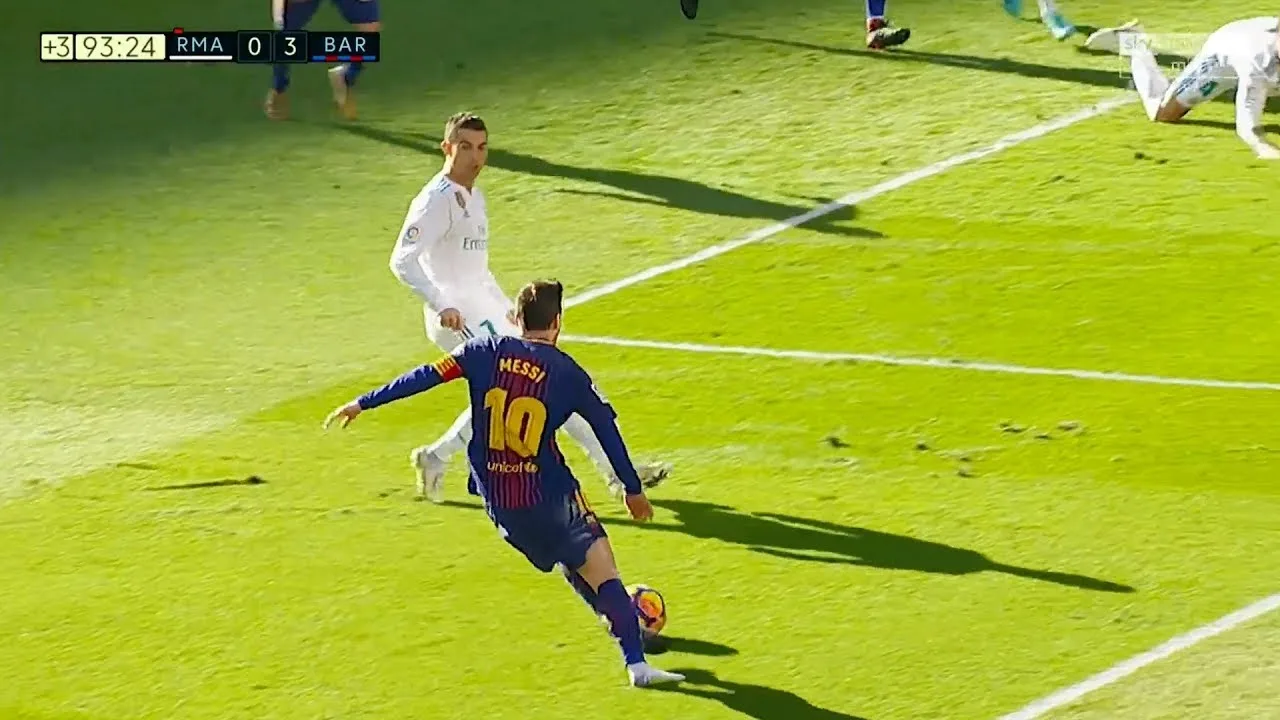 Lionel Messi vs Real Madrid (Away) 2017-18 English
