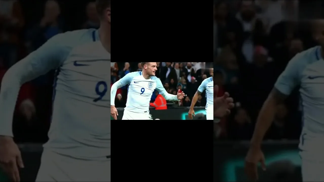 #SHORTS Gold celebration in football #Leo Messi #CR7 #Vardy