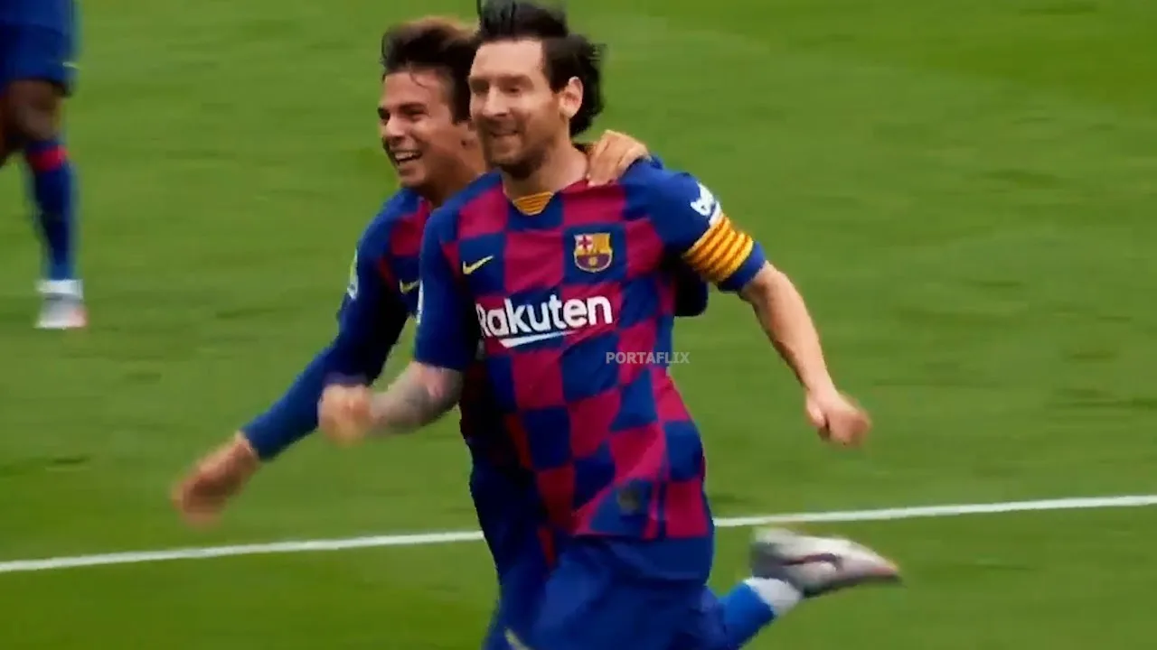 Lionel Messi Pulls Off Genius Assist From Free-Kick Against