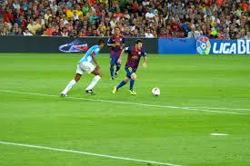 RAPHINHA FAIT MIEUX QUE LEO MESSI ! C’EST FOU ! / C’EST XAVI QUI A LANCÉ LA NOUVELLE ÉRE DU BARCA