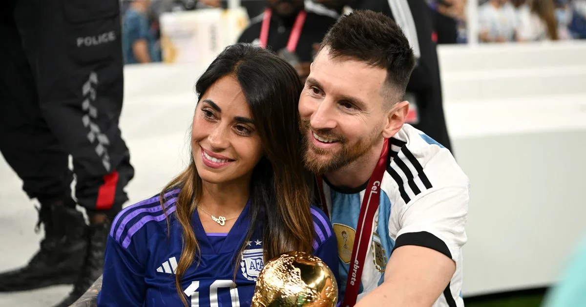 La femme de Lionel Messi a fait remarque qui résume David Beckham alors qu’il obtient enfin son propre chemin