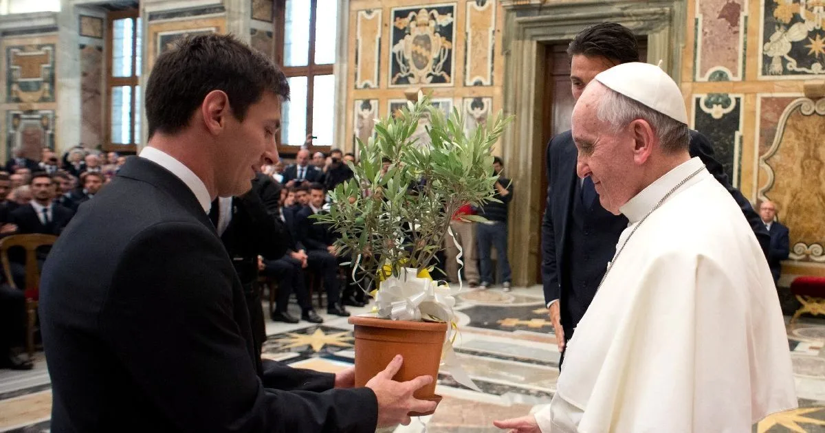 Message émotionnel de Lionel Messi pour tirer le pape François