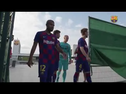 Leo Messi is back in training with the squad 2019