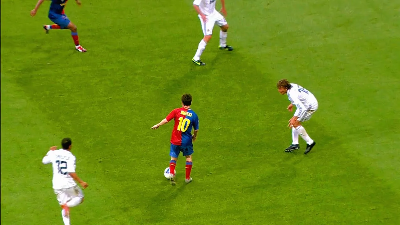 CF , AM , LW , RW ► Le jour où Lionel Messi a perfectionné le football pour toujours ! [HD]