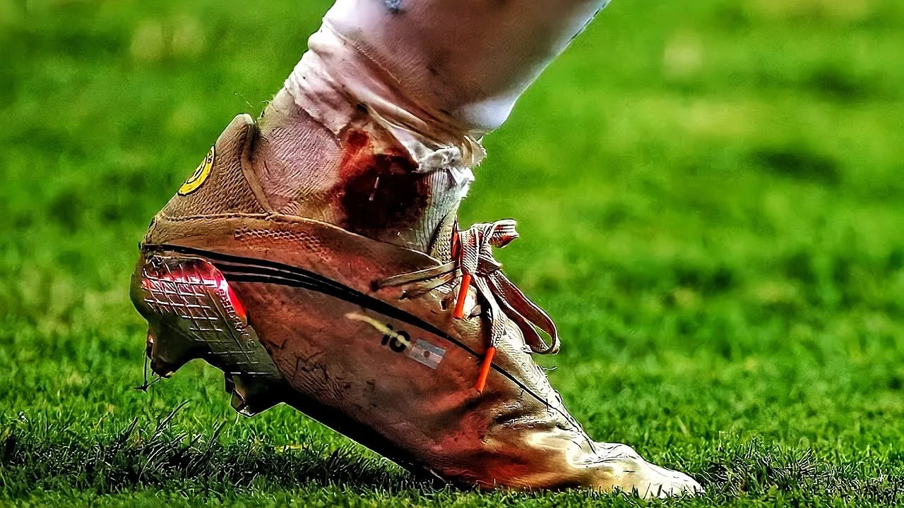 Lionel Messi Always Played Like a FIGHTER for His NT
