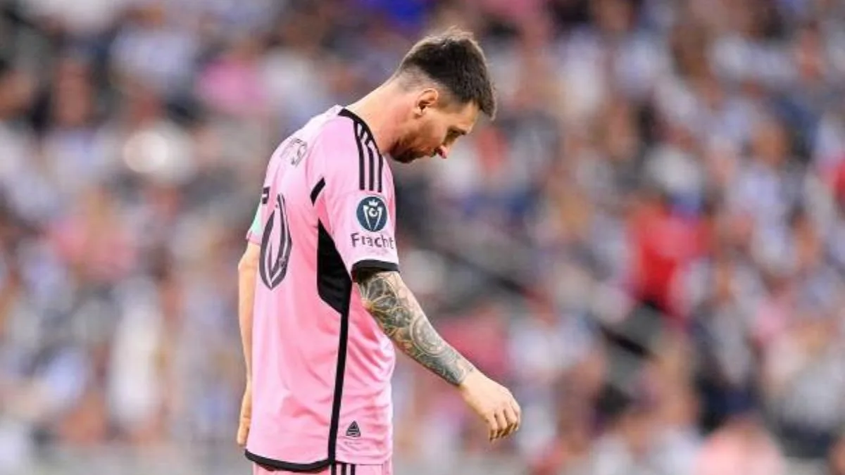 La vidéo du combat que Lionel Messi vivait avec un plataist au Canada