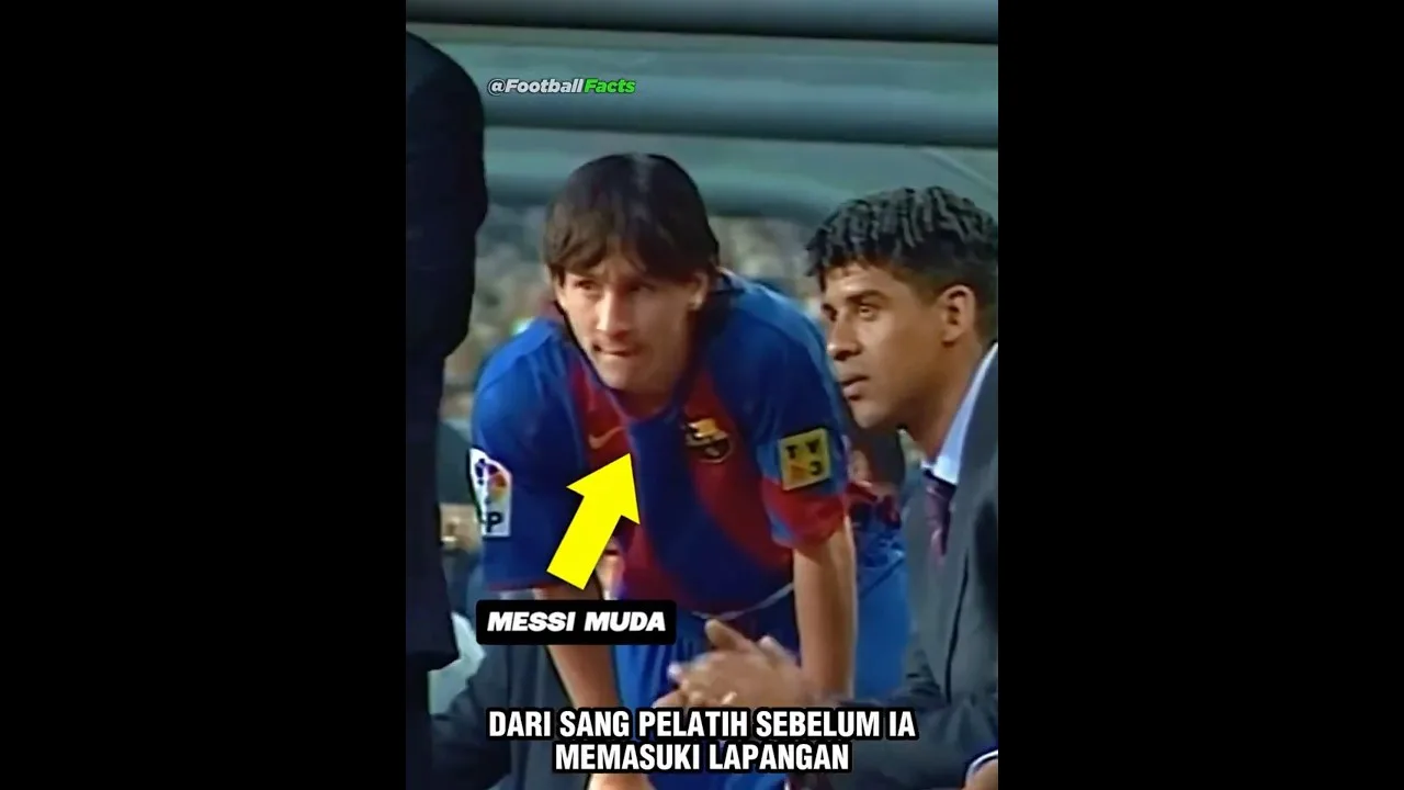 Le premier but de Lionel Messi pour Barcelone 🤩